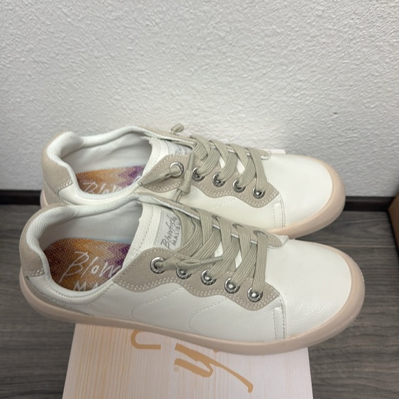 BlowFish Malibu Women's Boardwalk Slip On Sneaker - Picture 5 of 7